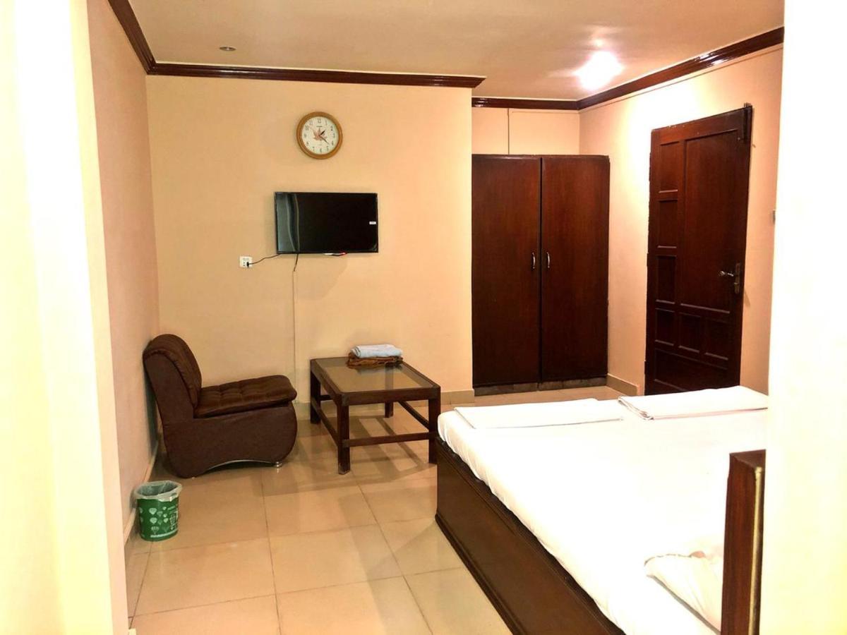 Babar House Faisalabad Exterior foto